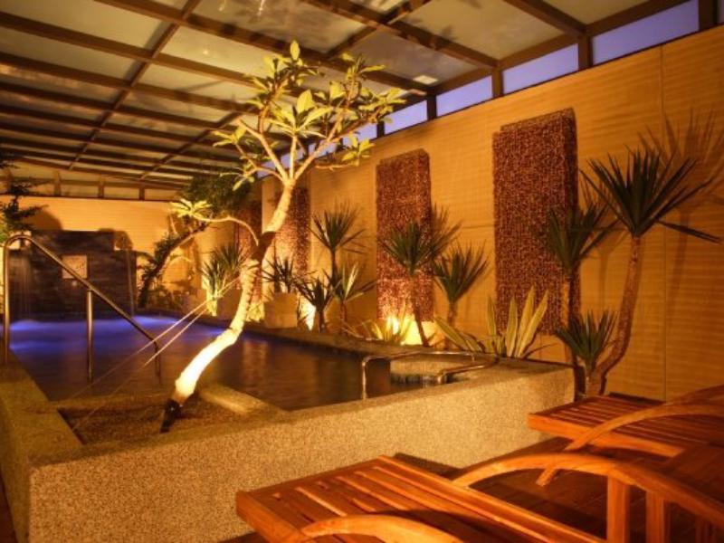 R7 Hotel Каосюн Екстериор снимка